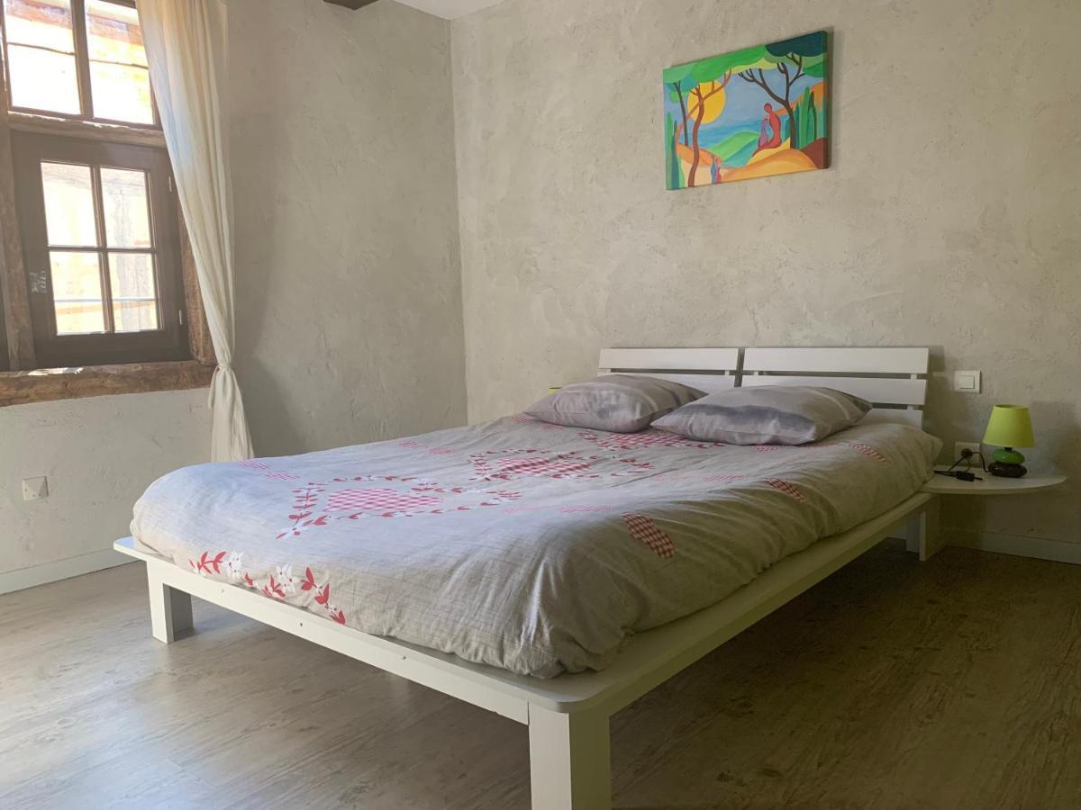 La Maison De Chloe Senouillac Exteriör bild